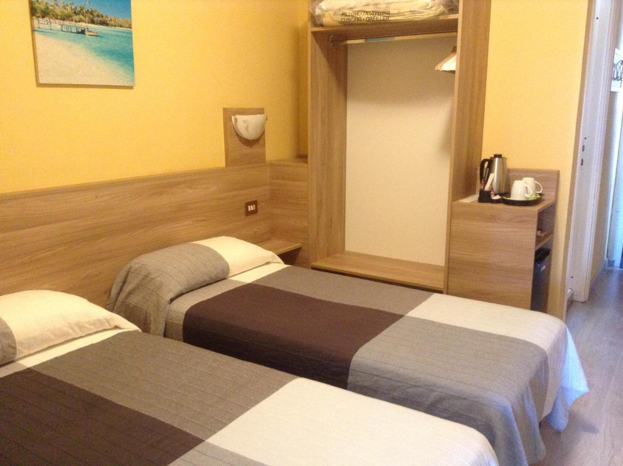 Hotel Route 9 Cadeo Zewnętrze zdjęcie
