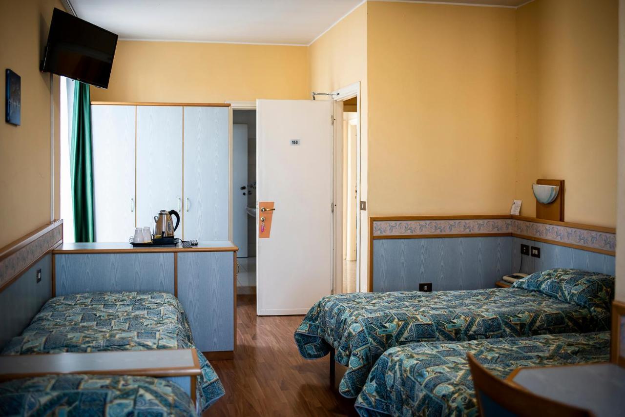 Hotel Route 9 Cadeo Zewnętrze zdjęcie