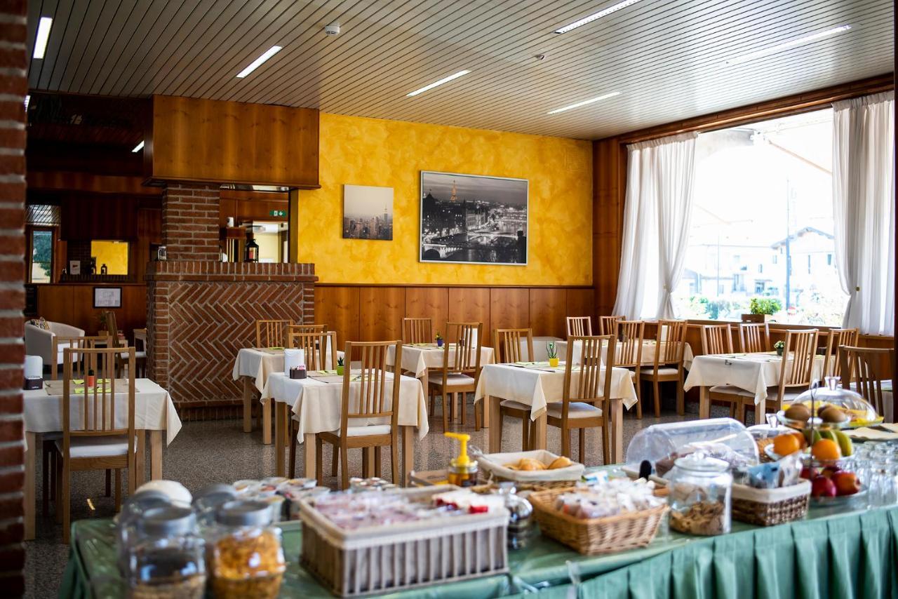 Hotel Route 9 Cadeo Zewnętrze zdjęcie